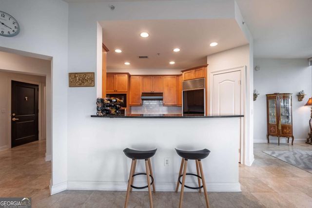 2828 Peachtree Road NW 1501, Atlanta, GA 30305