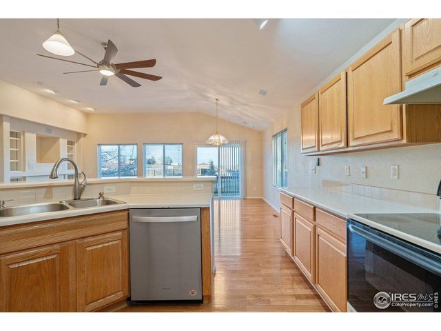 208 Egyptian Ct, Fort Collins, CO 80525