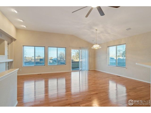 208 Egyptian Ct, Fort Collins, CO 80525