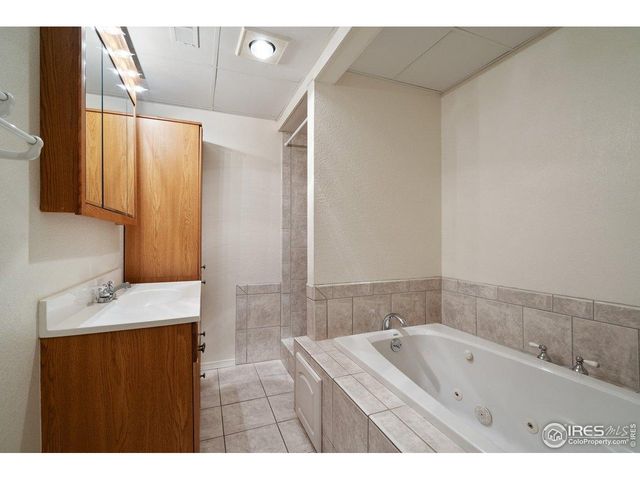 208 Egyptian Ct, Fort Collins, CO 80525