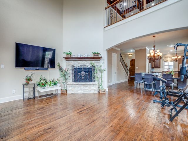 2624 Grail Maiden Court, Lewisville, TX 75056