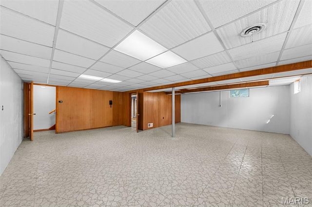 4945 N Highway 67, Florissant, MO 63034