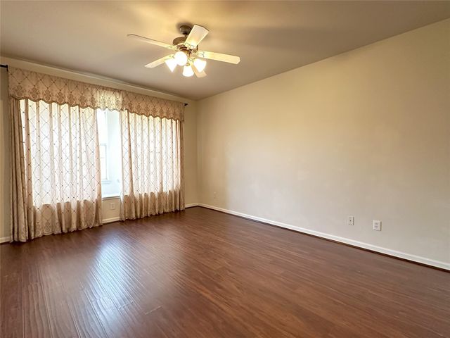 11115 Lilac Manor Court, Houston, TX 77065