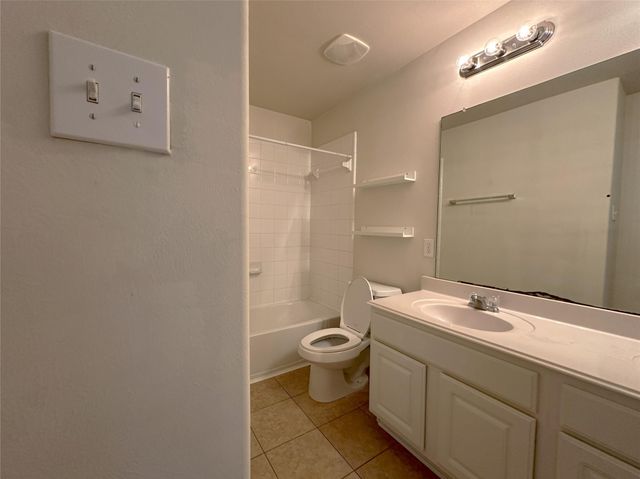 11115 Lilac Manor Court, Houston, TX 77065