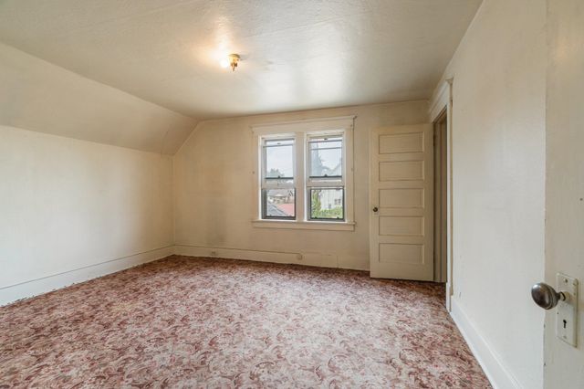 2624 W College Ave, Spokane, WA 99201