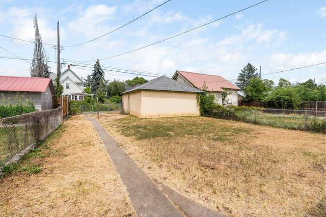 2624 W College Ave, Spokane, WA 99201