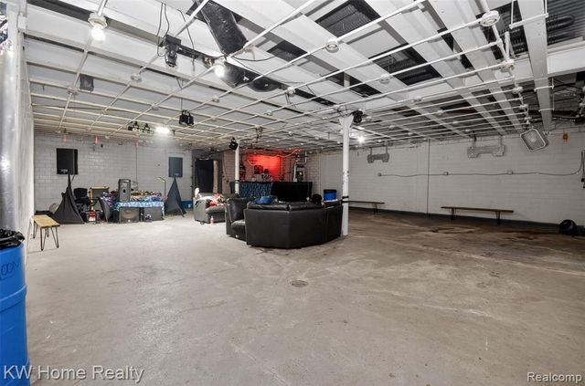 2628 Orleans Street, Detroit, MI 48207