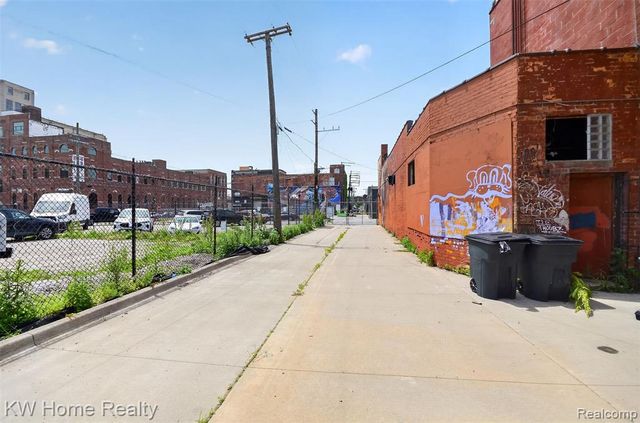 2628 Orleans Street, Detroit, MI 48207