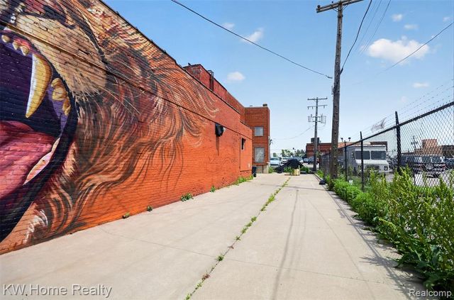 2628 Orleans Street, Detroit, MI 48207