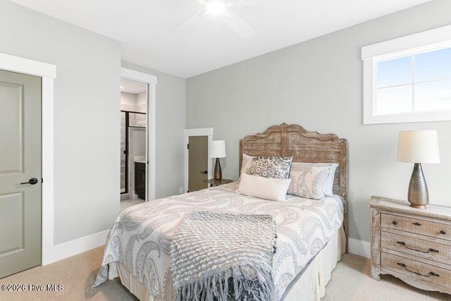 357 Planters Walk, Hampstead, NC 28443