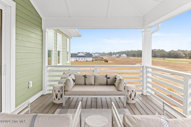 357 Planters Walk, Hampstead, NC 28443