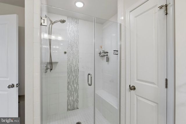 42422 DOGWOOD GLEN SQ, Sterling, VA 20166