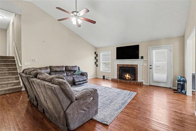 829 Dunes Way, Austell, GA 30106