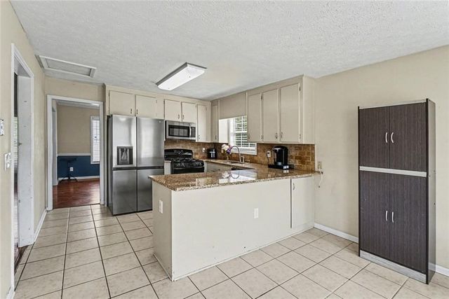 829 Dunes Way, Austell, GA 30106
