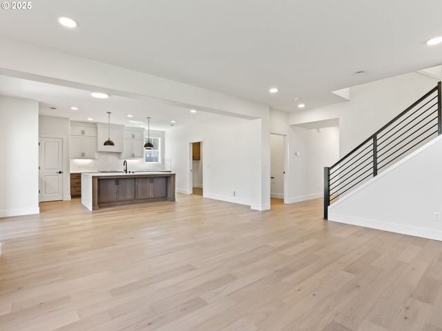 1208 N 44TH Pl, Ridgefield, WA 98642