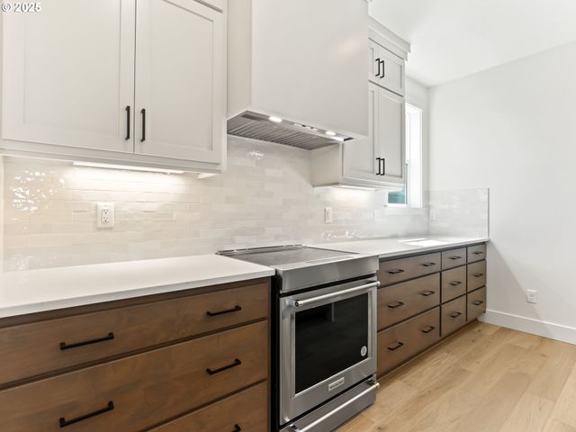 1208 N 44TH Pl, Ridgefield, WA 98642