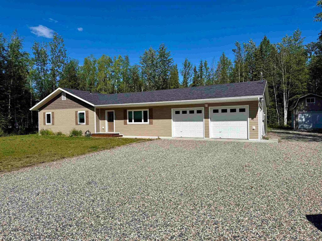 2114 STARFOX DRIVE, North Pole, AK 99705