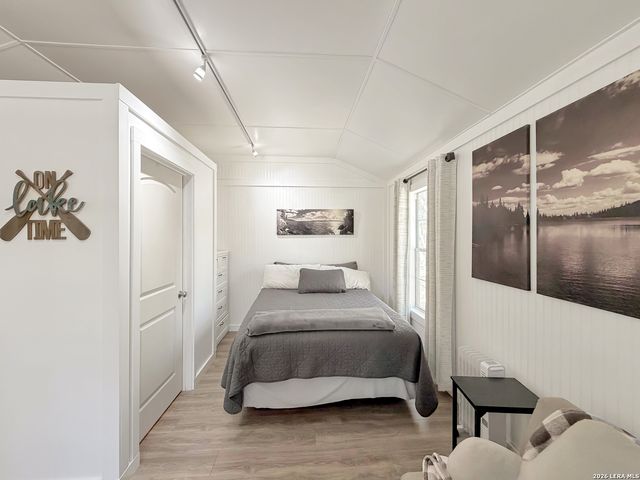 1660 AND 1648 Westview Court Drive, Canyon Lake, TX 78133