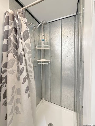 1660 AND 1648 Westview Court Drive, Canyon Lake, TX 78133