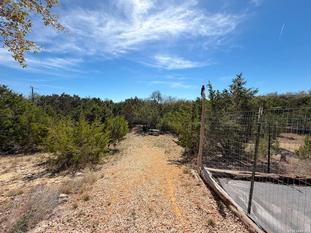 1660 AND 1648 Westview Court Drive, Canyon Lake, TX 78133