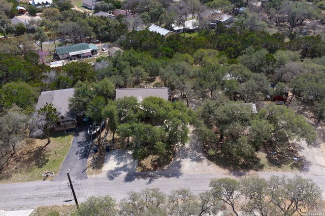 1660 AND 1648 Westview Court Drive, Canyon Lake, TX 78133