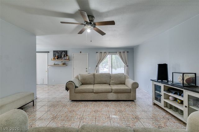 418 Linn Lane, Las Vegas, NV 89110