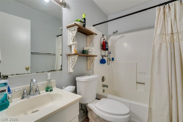 418 Linn Lane, Las Vegas, NV 89110