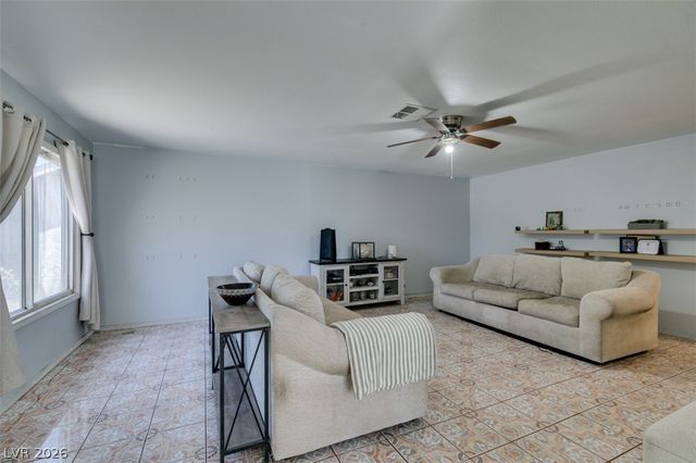 418 Linn Lane, Las Vegas, NV 89110