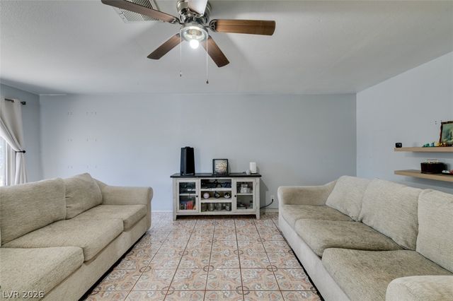 418 Linn Lane, Las Vegas, NV 89110