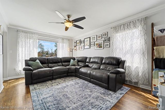 1404 11 Mile Road, Berkley, MI 48072