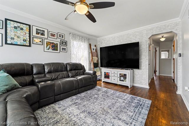 1404 11 Mile Road, Berkley, MI 48072