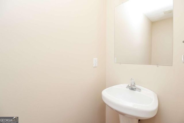 2014 Manhattan Parkway, Decatur, GA 30035