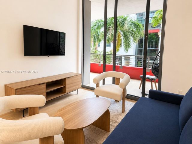 90 NE 32nd St 205, Miami, FL 33137