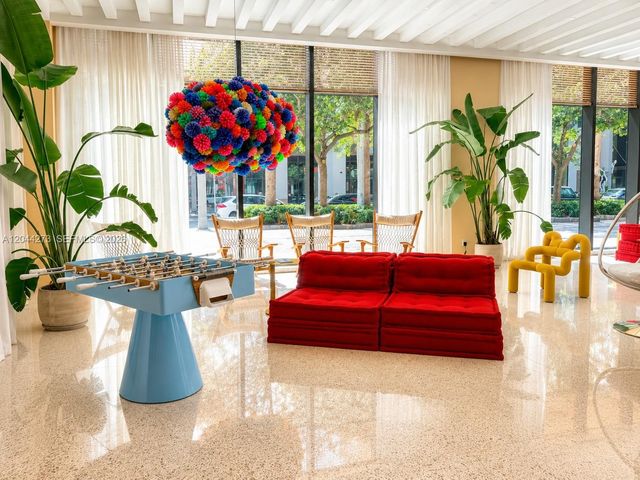 90 NE 32nd St 205, Miami, FL 33137