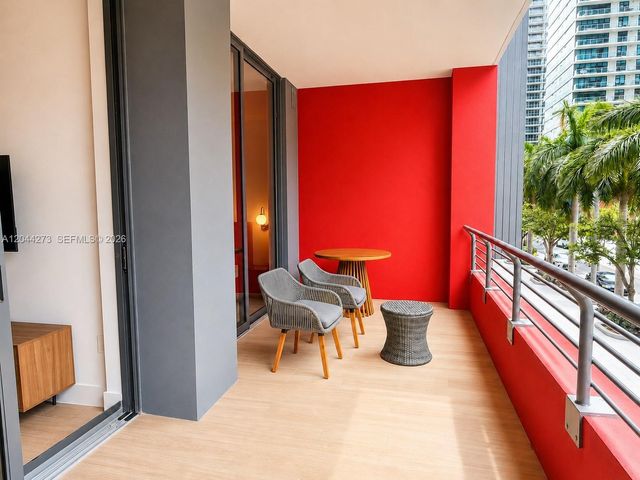 90 NE 32nd St 205, Miami, FL 33137