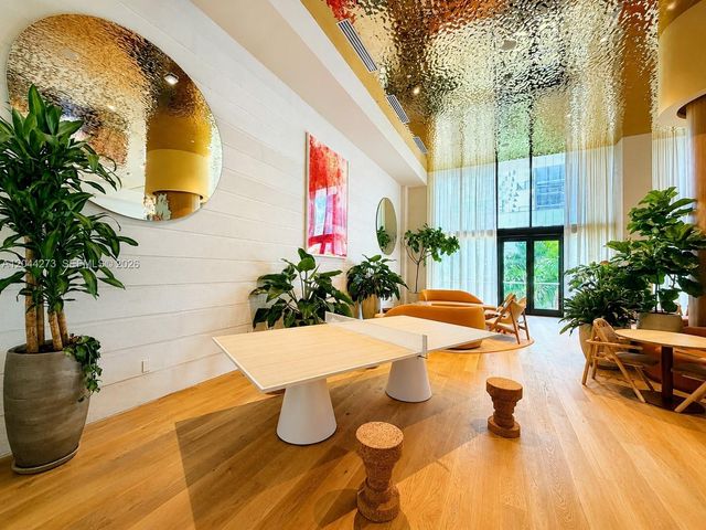 90 NE 32nd St 205, Miami, FL 33137