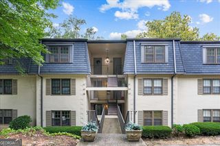 61 Lamsden Lane NW, Atlanta, GA 30327