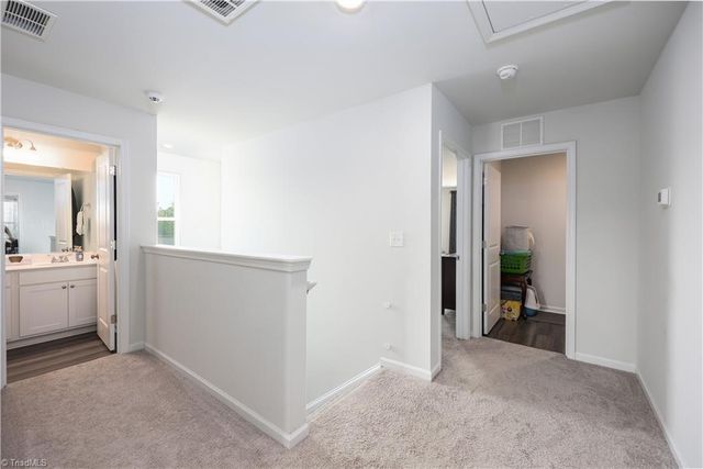 3721 Streamside Drive, Thomasville, NC 27360
