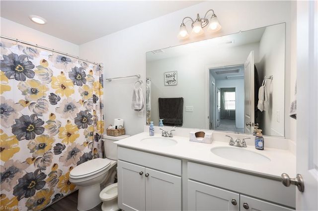 3721 Streamside Drive, Thomasville, NC 27360