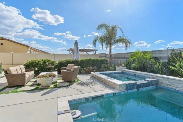 27908 Via Cholula, Menifee, CA 92585