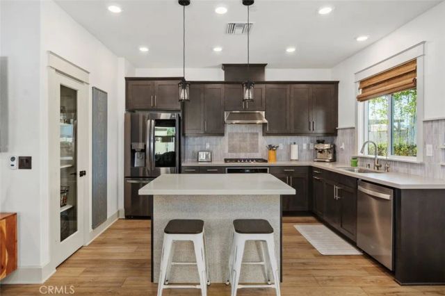27908 Via Cholula, Menifee, CA 92585