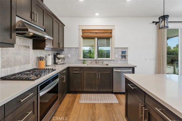 27908 Via Cholula, Menifee, CA 92585