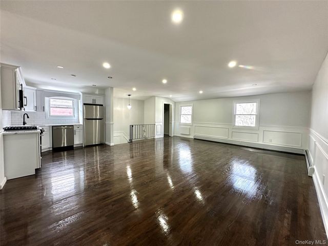 25416 Craft Avenue 2, Rosedale, NY 11422