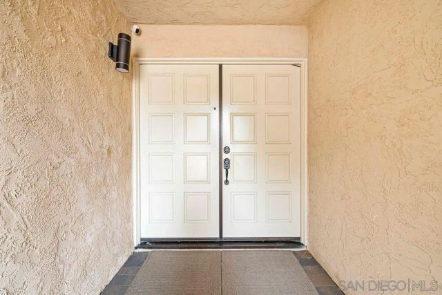 971-969-973 E J St, Chula Vista, CA 91910