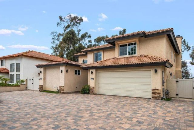 971-969-973 E J St, Chula Vista, CA 91910