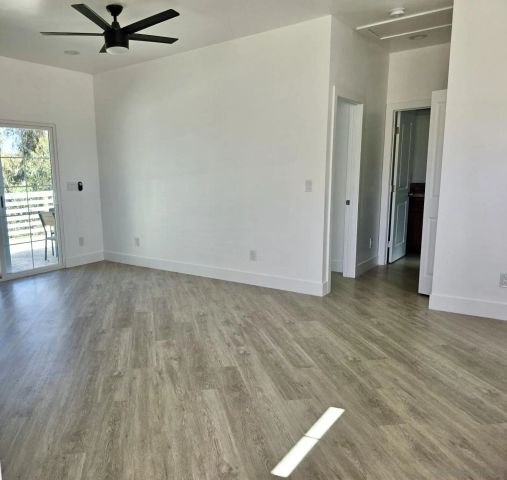 971-969-973 E J St, Chula Vista, CA 91910