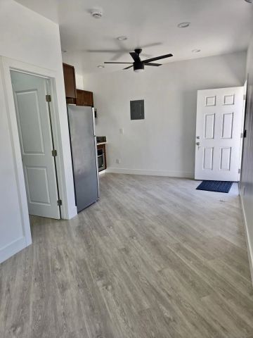 971-969-973 E J St, Chula Vista, CA 91910