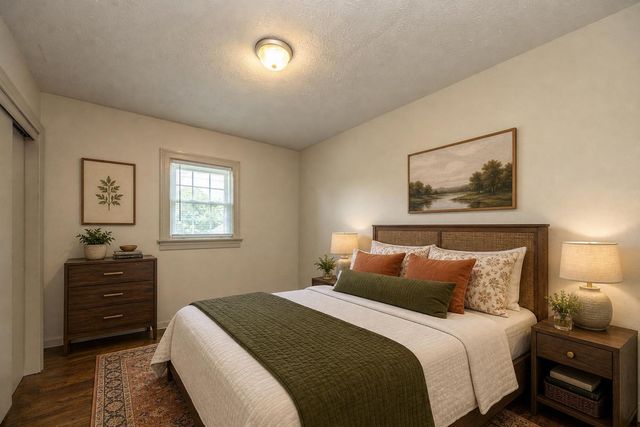 1925 Brent Street, Paris, KY 40361