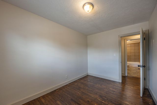 1925 Brent Street, Paris, KY 40361