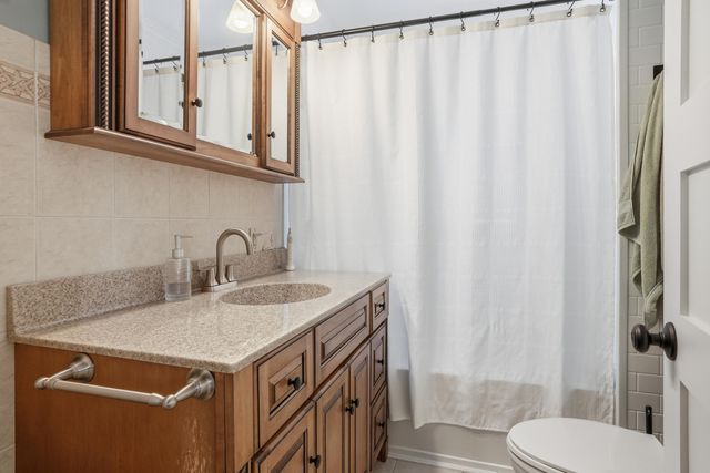 421 S East Street, Crown Point, IN 46307